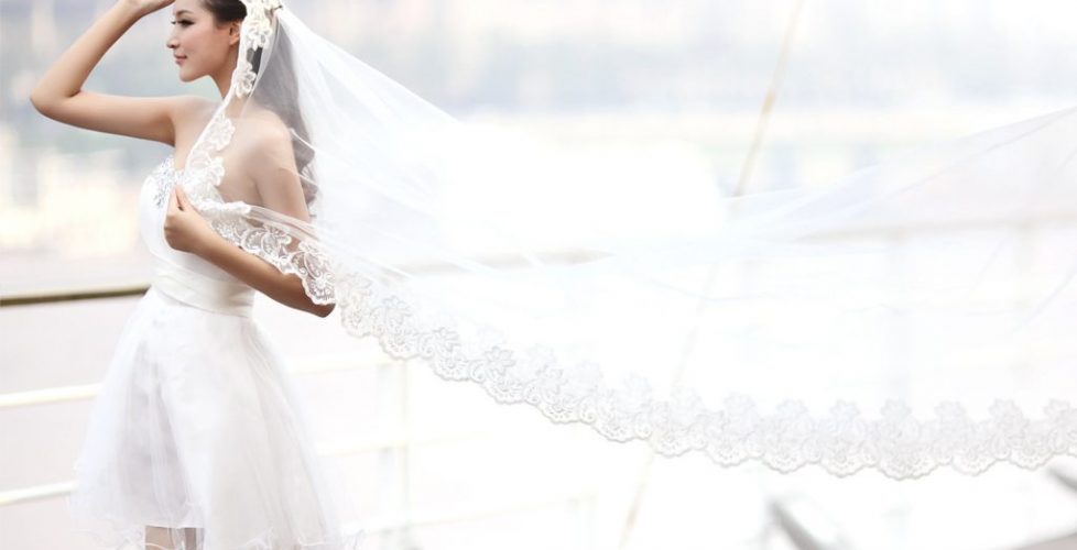 Beautiful-Bride-Wedding-Dress-Elegant-Wedding-Wallpaper-894093617